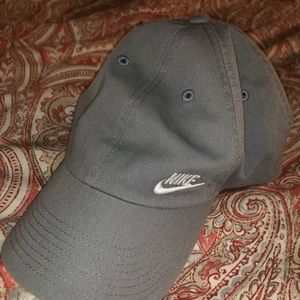 Super cute Nike hat!